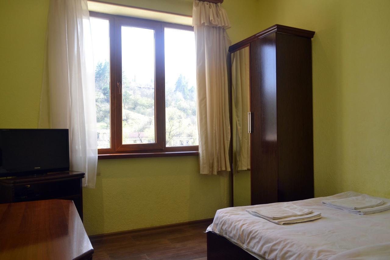 Hotel Nirvana Dilidjan Extérieur photo